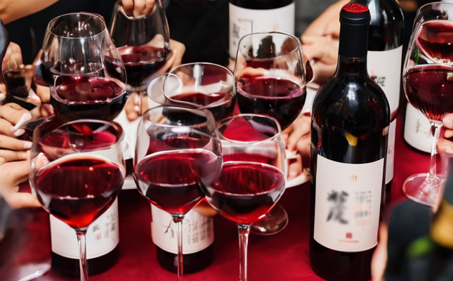 成都紅酒批發(fā)市場(chǎng)
